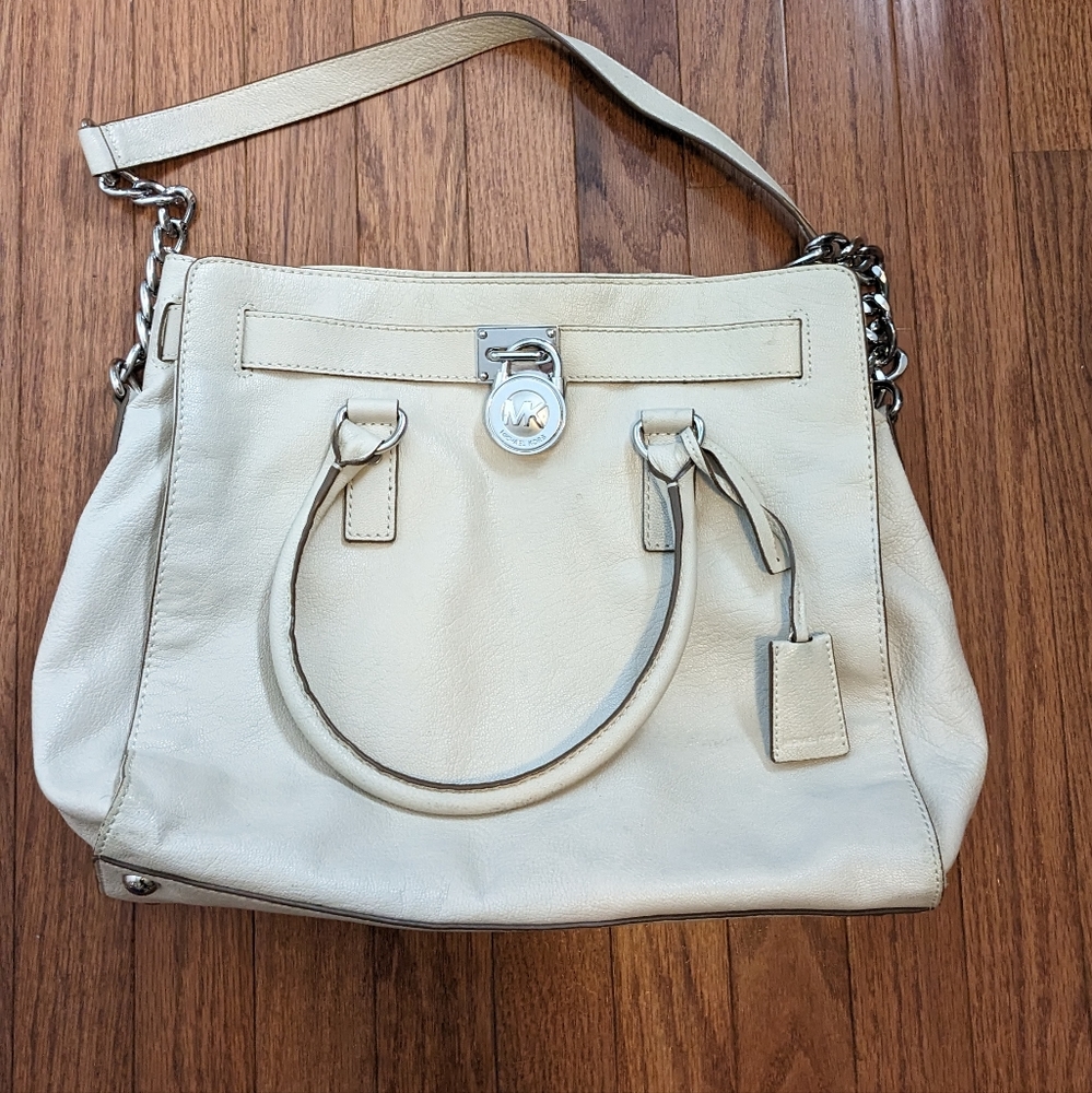 Michael Kors Chain Lock Purse